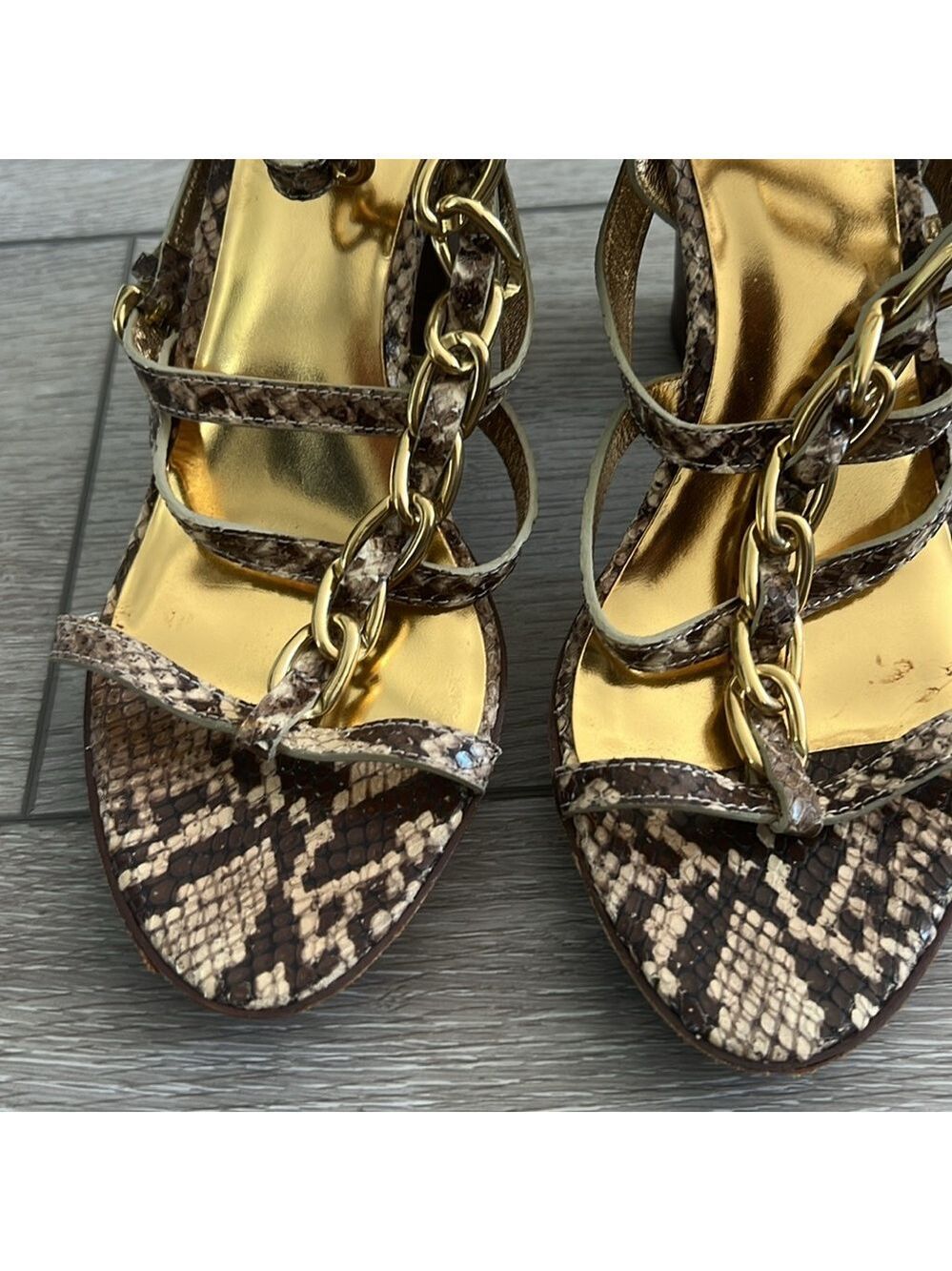 Coach Libertie snakeskin leather with block heel chain detail Heels size 6.5 - Picture 8 of 14